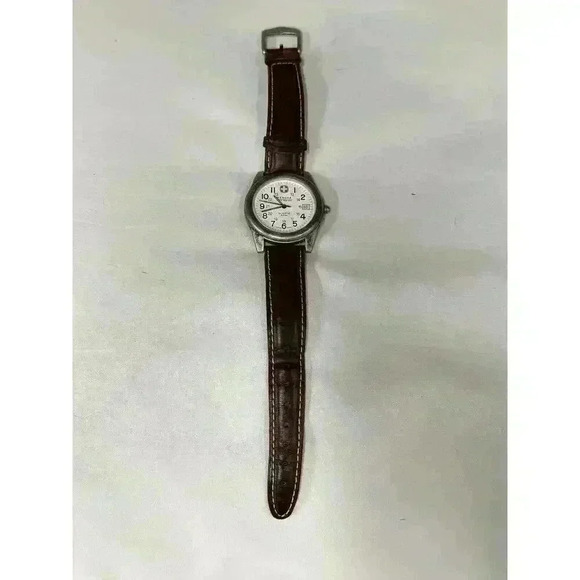 Swiss Army Wenger S.A.K Design Ladies Leather Band Watch Date Dial - Picture 5 of 10